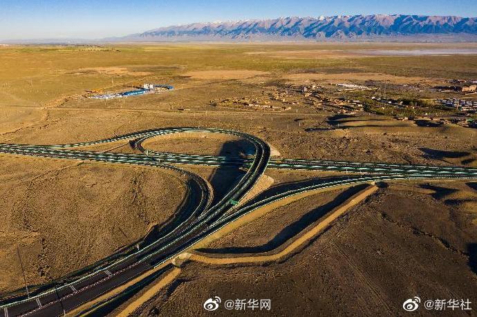 北京とウルムチ結ぶ京新高速道路が全線竣工・開通　全長約2800キロ