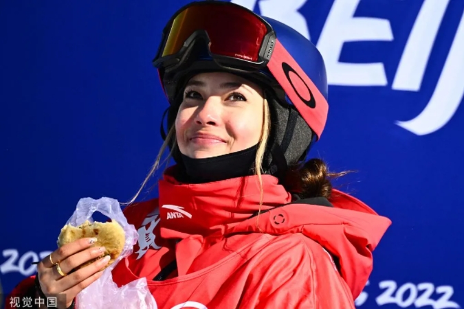 アイリーン・グー選手がスキー女子スロープスタイルで銀　北京冬季五輪