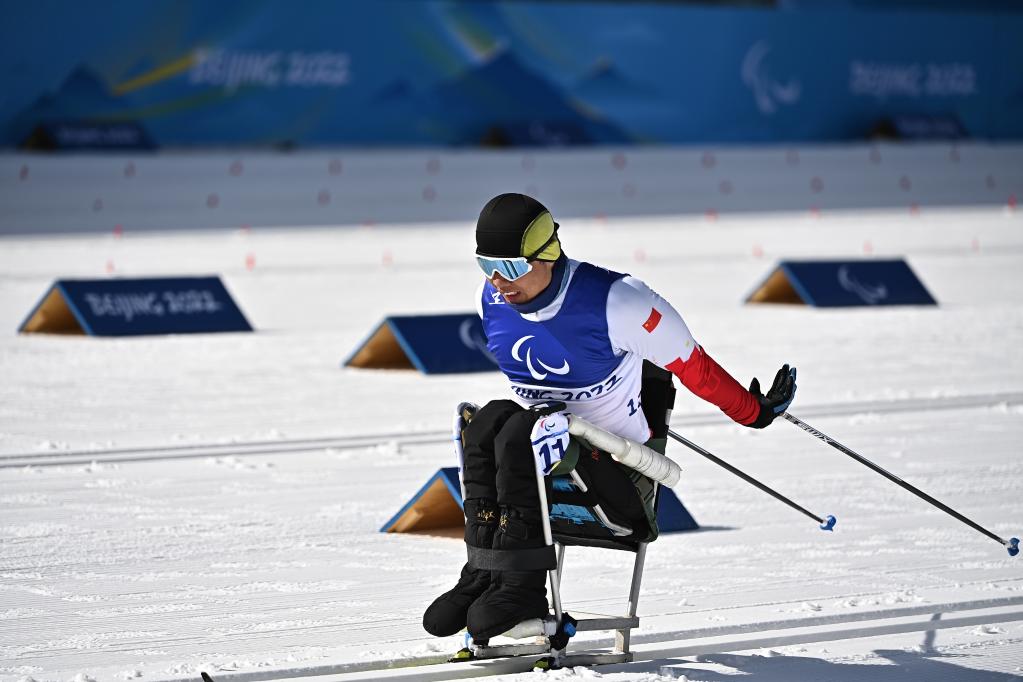北京冬季パラクロスカントリースキー、男子スプリント（座位）で中国が金・銀