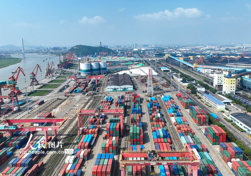 浙江・寧波舟山港、海陸複合一貫輸送が100万TEU超に