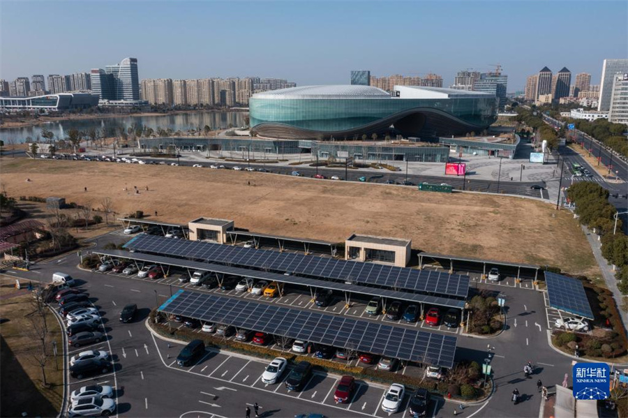 浙江省嘉興市、太陽光発電全産業チェーンを積極的に構築