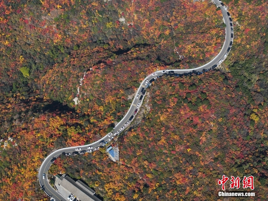 天竜山に広がる秋景色　山西省太原