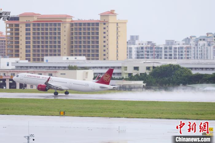 写真提供・三亜鳳凰国際空港