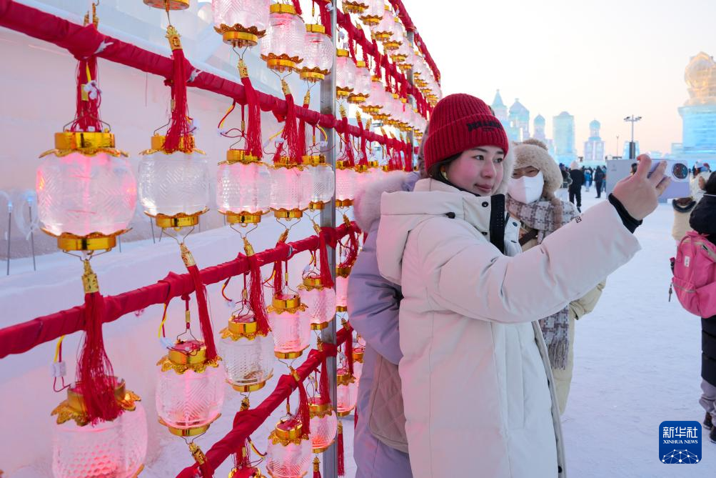 第26回哈爾浜氷雪大世界　来場者が200万人突破