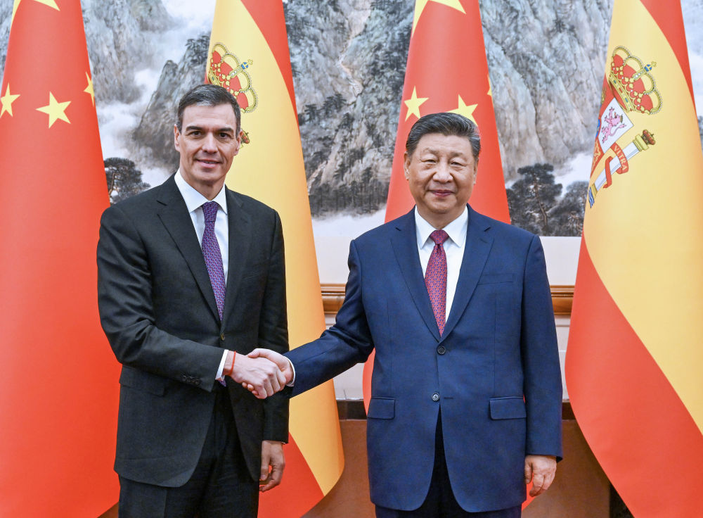 習近平国家主席がスペインのサンチェス首相と会談