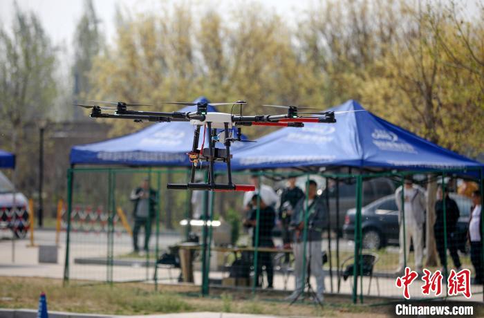 ドローン操縦士試験が人気に　低空経済が新職業を創出