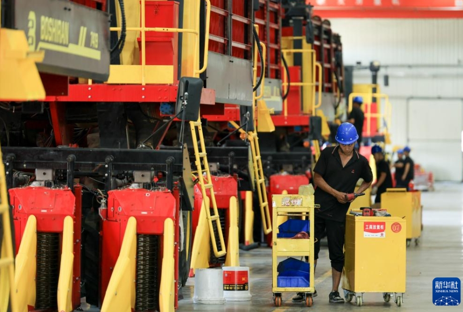 大きく躍進する中国産綿花収穫機の「海外進出」