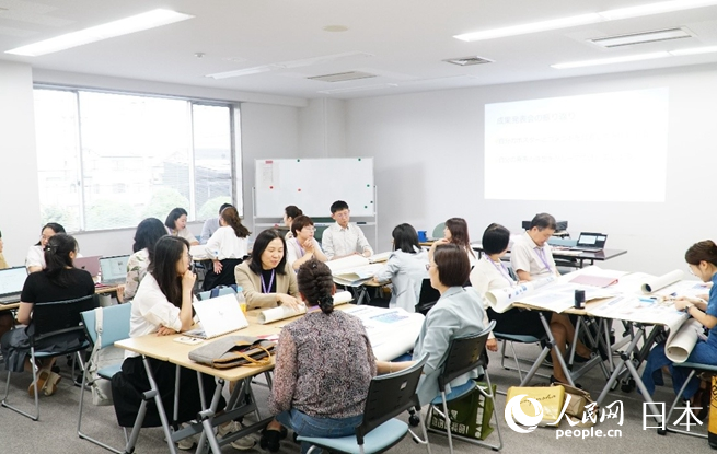 研修振り返り会の様子（撮影：蒋暁辰）