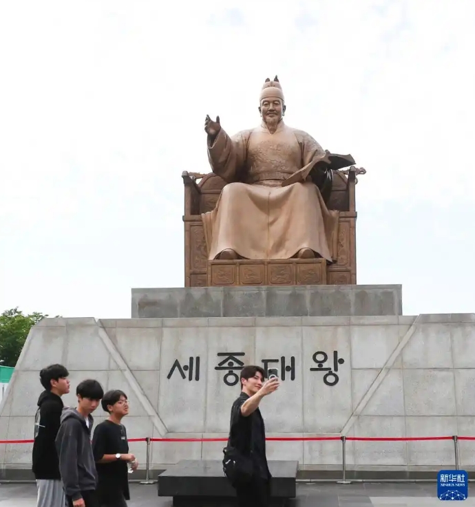 韓国が9月末から中国からの団体旅行客対象にビザ免除措置実施へ