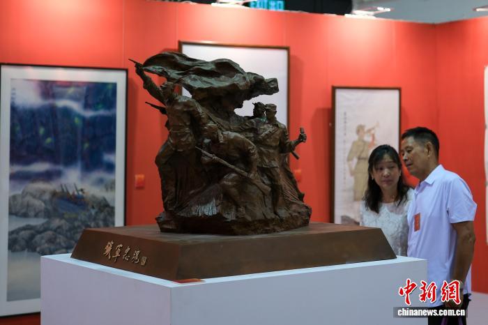 「中国人民抗日戦争・世界反ファシズム戦争勝利80周年・名家名作展」が香港で開幕