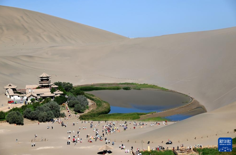 中国各地でピークを迎えた夏休み旅行