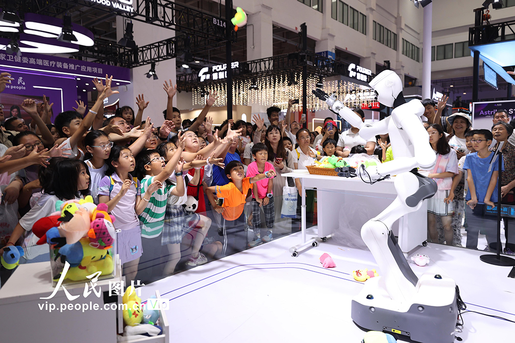 世界ロボット大会が盛況のうちに閉幕　北京