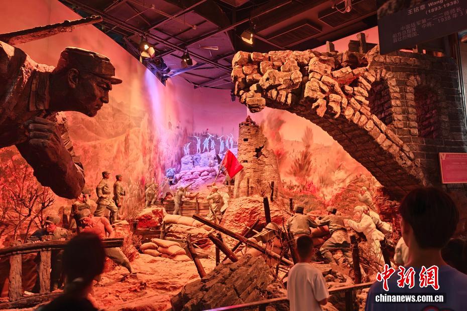 中国侵略日本軍南京大虐殺遭難同胞紀念館の「三つの必勝」テーマ展　江蘇省南京