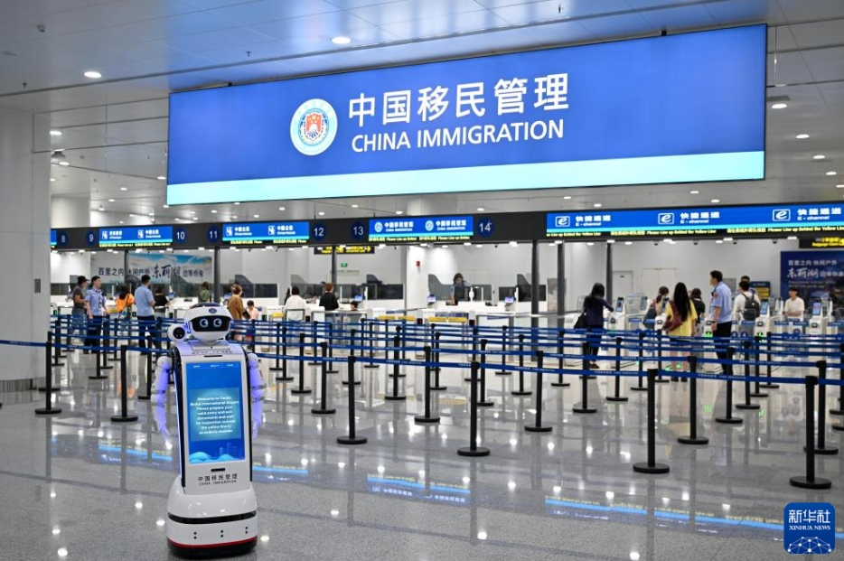天津空港で新しい入国審査場の運用スタート