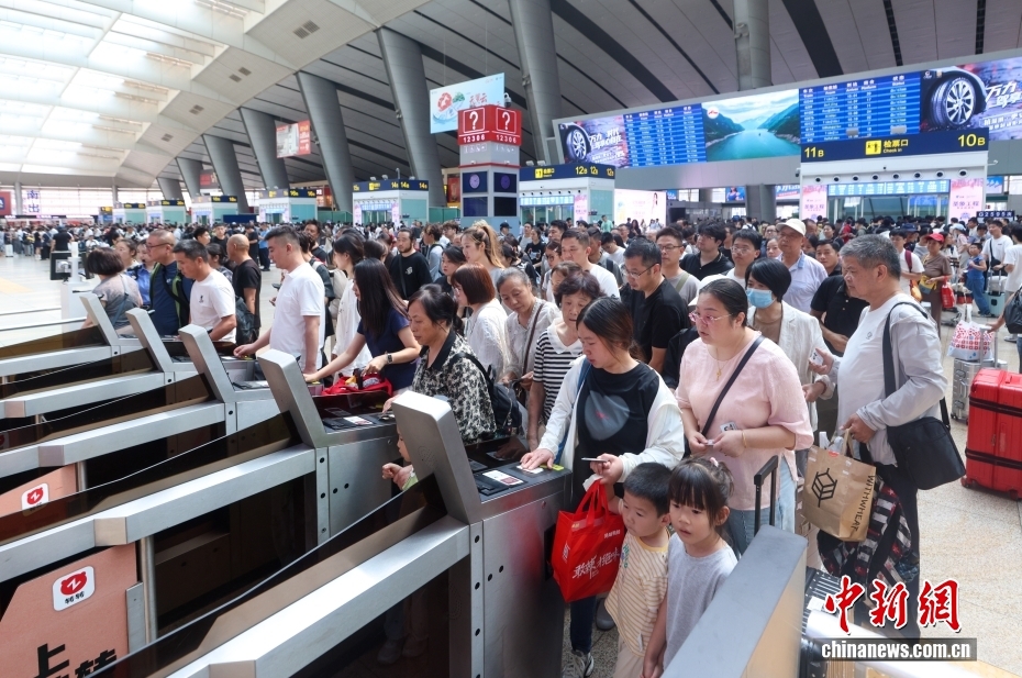 今年の夏休み期間の鉄道輸送体制が終了