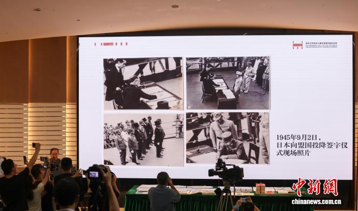 中国侵略日本軍南京大虐殺遭難同胞紀念館に文化財・史料100点以上が寄贈