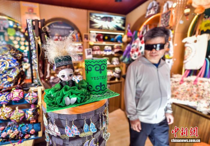 人気が続く新疆の秋の観光