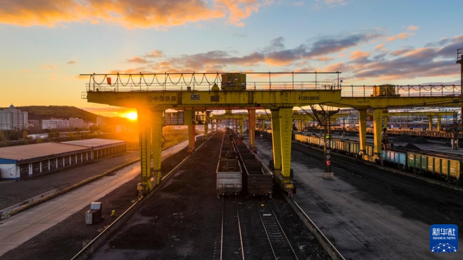 「中欧班列」東ルートの今年の貨物輸入量が2700万トン突破
