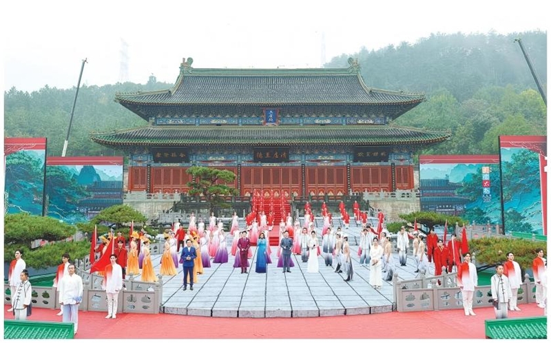 2025国際武当太極文化フェスティバル開幕式の様子(撮影・全正)。