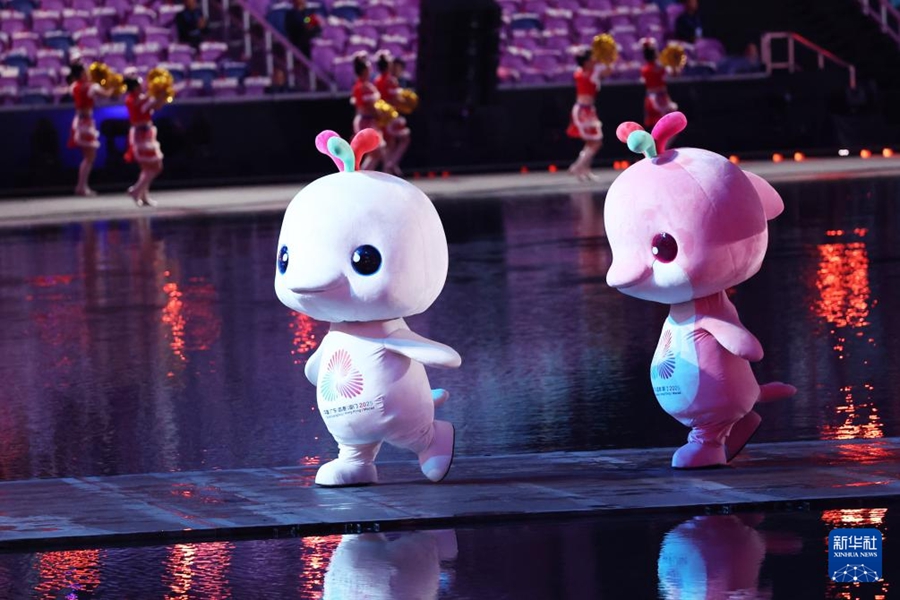 第15回全国運動会の開会式が広東省広州で開催