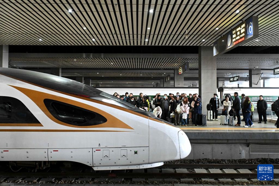 1月-10月の全国鉄道旅客者数、延べ39.5億人　過去最高を更新