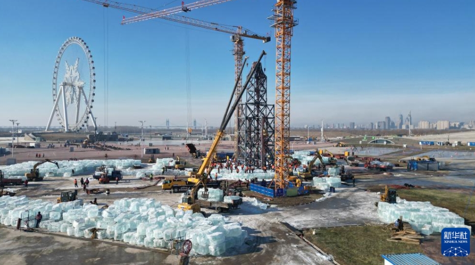 第27回哈爾浜氷雪大世界が設営スタート