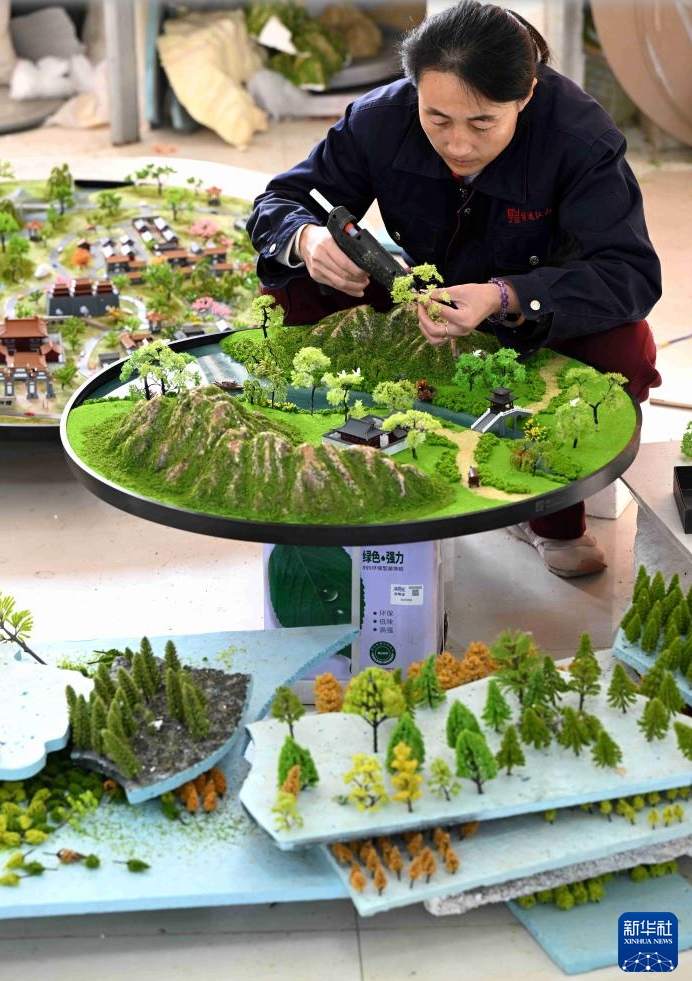 ジオラマが現地の農村振興の原動力に　河北省平山