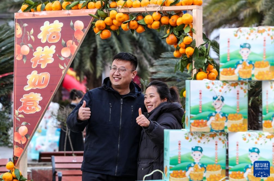 農家の増収を支援するマーケット　甘粛省隴南