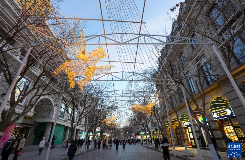 百年の歴史ある冬の目抜き通りをそぞろ歩き　黒竜江省哈爾浜