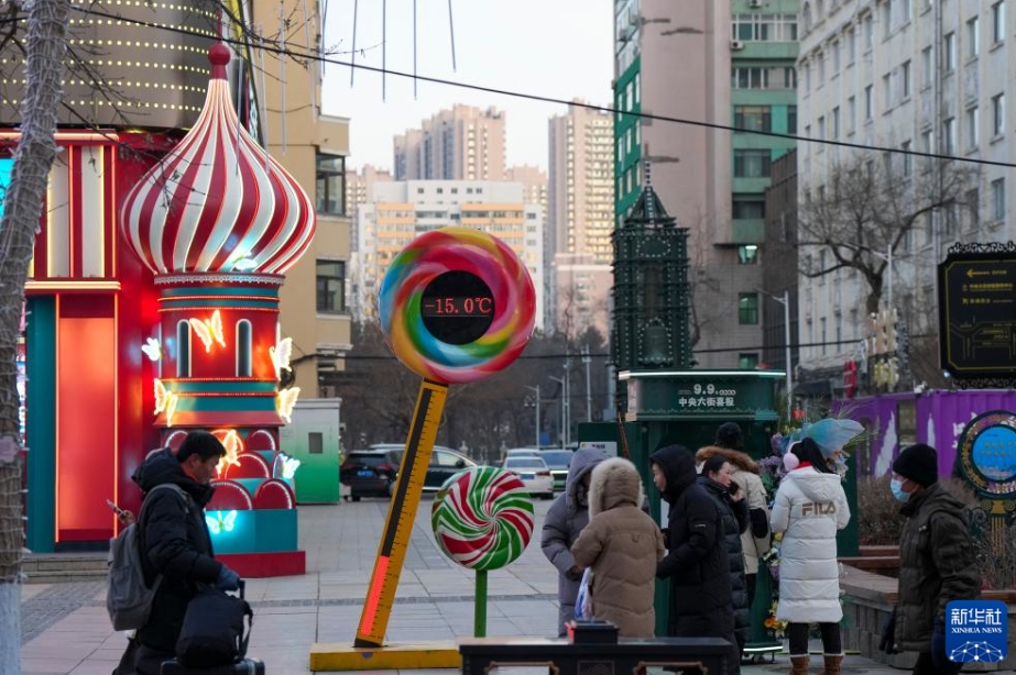 百年の歴史ある冬の目抜き通りをそぞろ歩き　黒竜江省哈爾浜