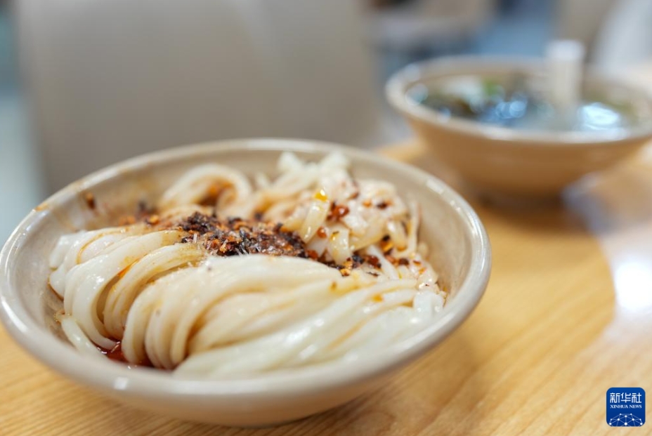 地元産の米と大豆、湧き水で作り上げた伝統グルメ　四川省広元