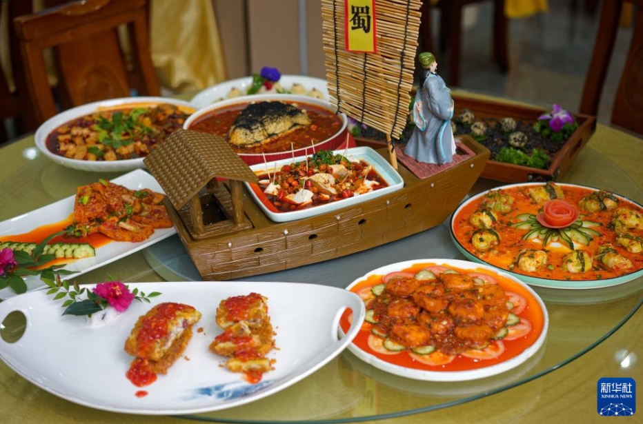 地元産の米と大豆、湧き水で作り上げた伝統グルメ　四川省広元