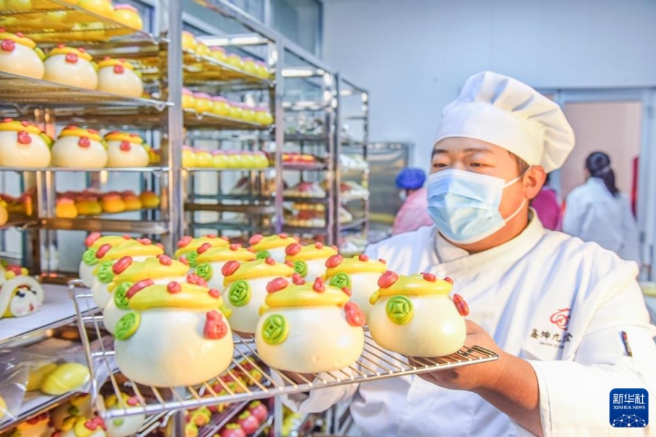 1年で最も寒い時期「三九」に中国各地で様々な行事