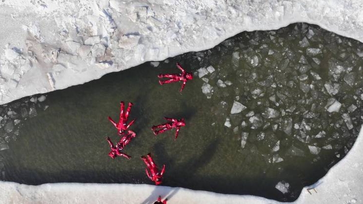 今年の冬は「氷上浮遊」で楽しむ！　遼寧省瀋陽
