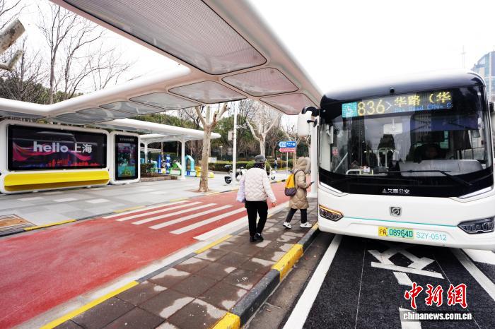 都市建設に彩りを添える上海公共交通マイクロハブ