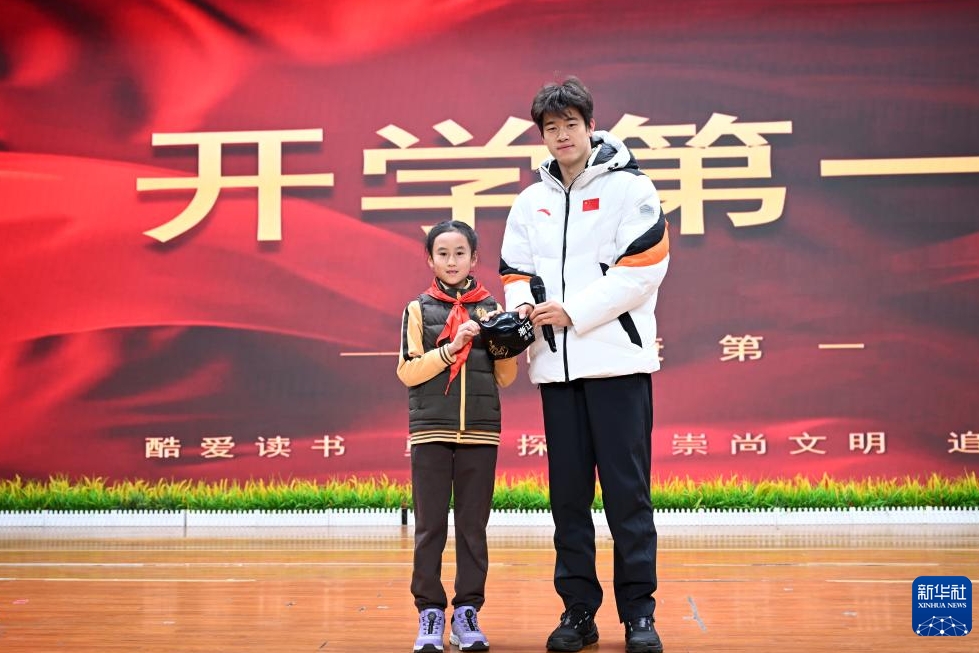 中国各地で新学期スタート