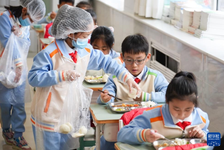 北京市が学校給食改革を推進