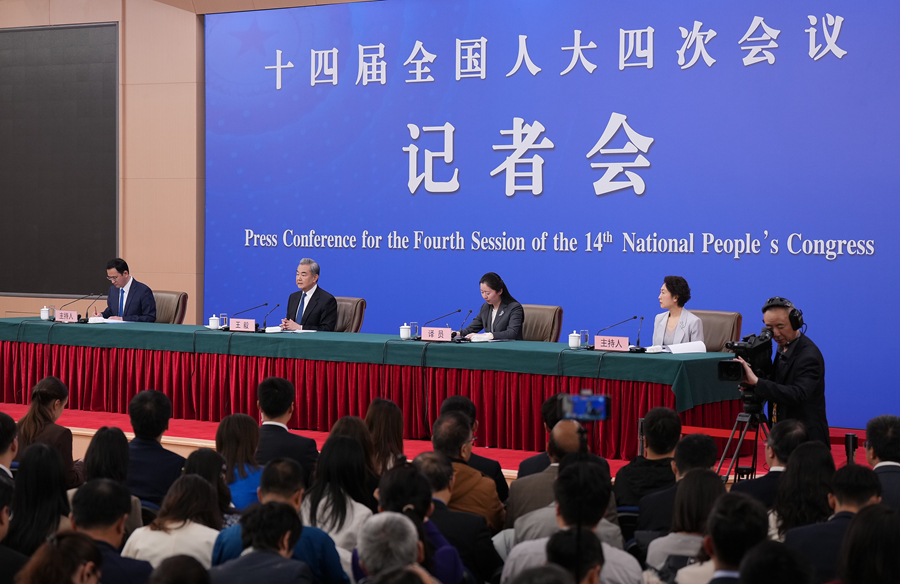 【王毅外交部部長記者会見】中日関係の行方は日本次第