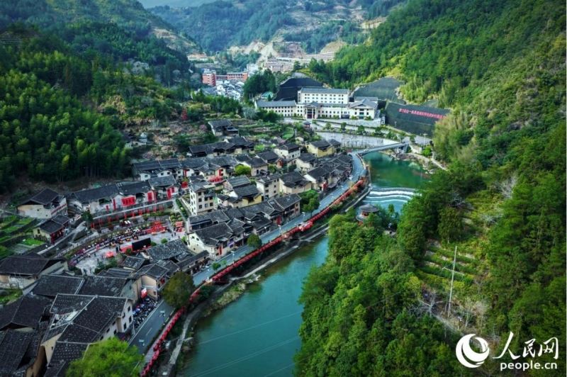 福建省寧徳市寿寧県下党郷（撮影・李唯一）。