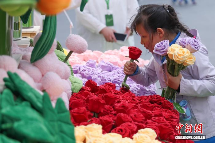 春の訪れとともに「開花」したフラワーアートの空間　江蘇省南京