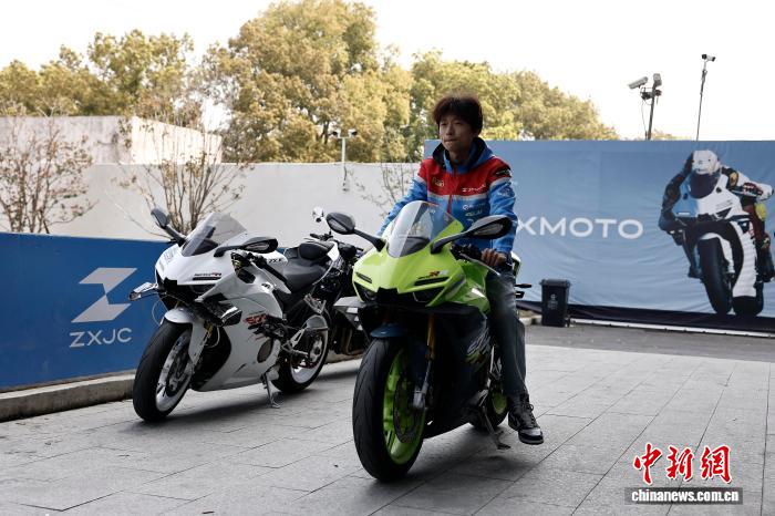 張雪機車製品が人気、優勝同型モデル「820RR」の納車は最短7月　上海