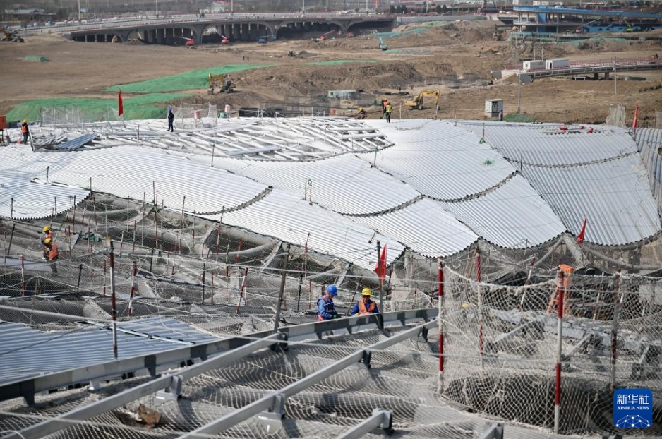 順調に進む雄安新区スタートエリア都市文化広場プロジェクト建設　河北省