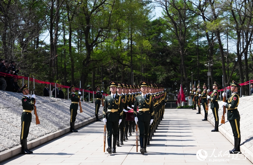 13回目となる在韓中国人民志願軍烈士の埋葬式　遼寧省瀋陽