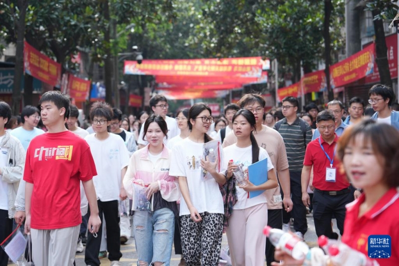 中国大学統一入学試験が7日にスタート　試験会場7981ヶ所で1290万人が受験
