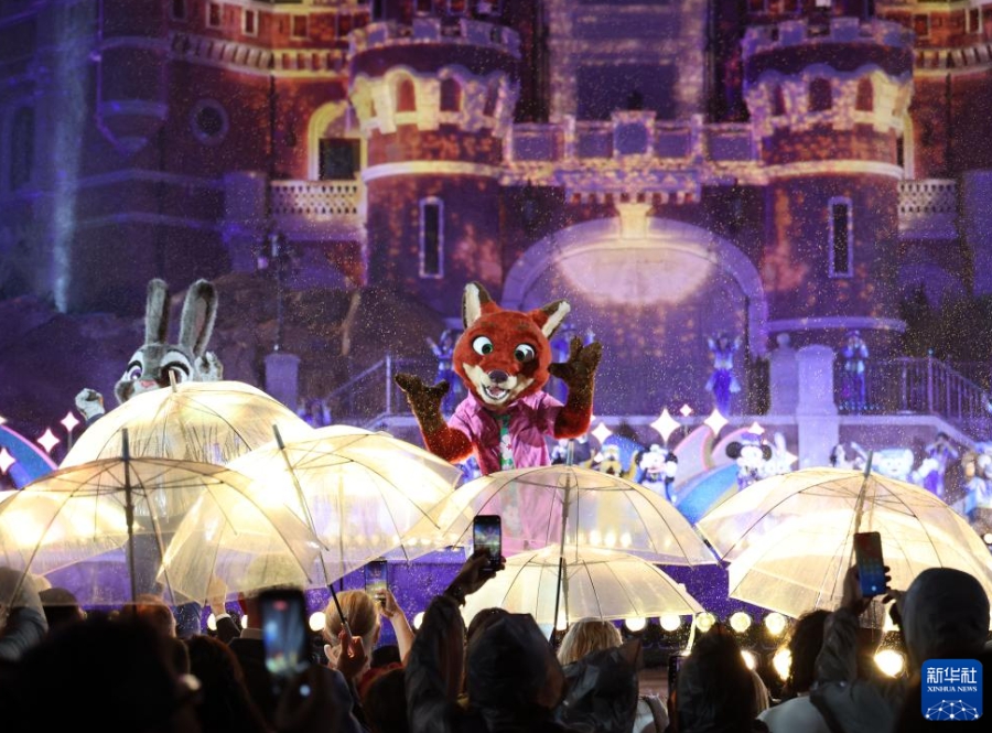 上海ディズニーランドが開園10周年記念イベント