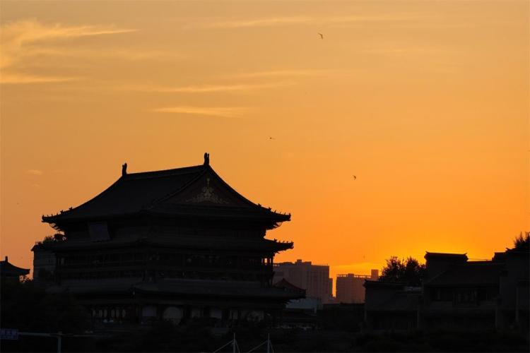 夕日が彩る長安　陝西省西安市