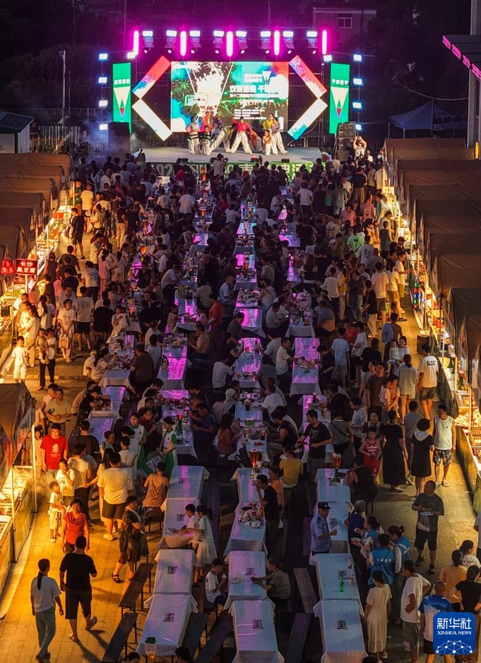 ナイトタイムエコノミーを活性化させる特色ある「夏のビール祭り」　浙江省建徳