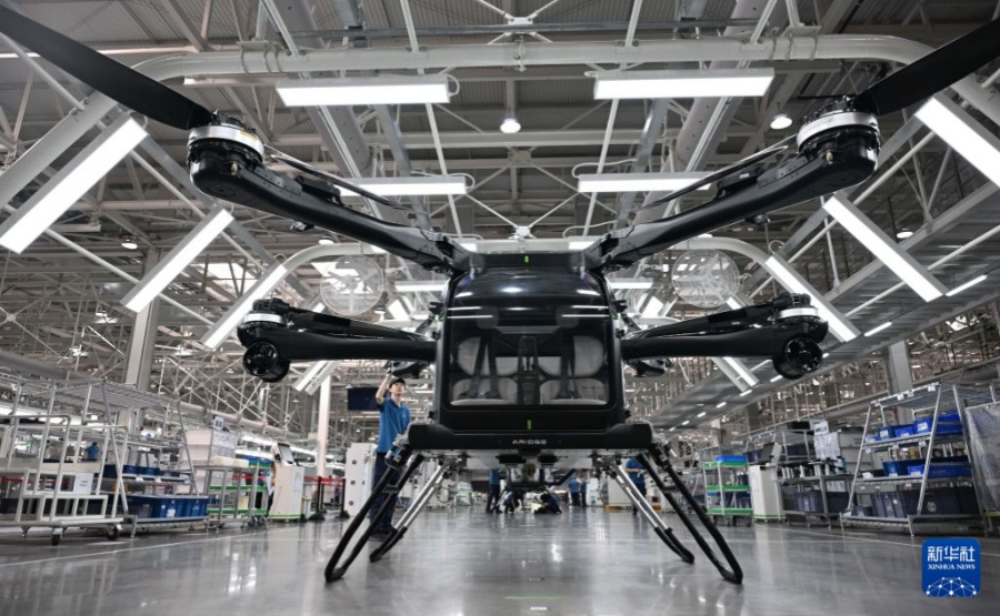 小鵬匯天の空飛ぶクルマ量産工場、1000基目の電動推進ユニットがラインオフ