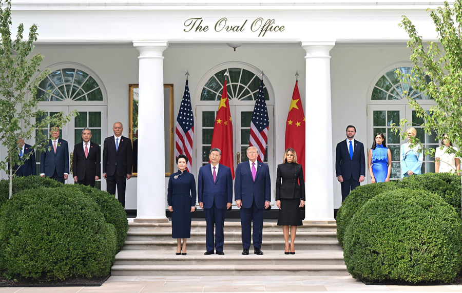 習近平国家主席、トランプ米大統領がホワイトハウスで開催した歓迎式典に出席