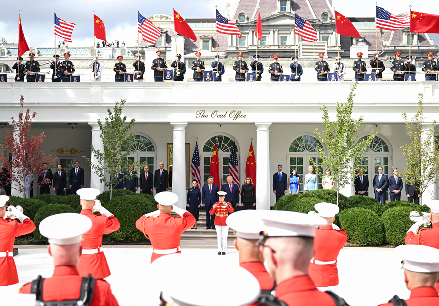 習近平国家主席、トランプ米大統領がホワイトハウスで開催した歓迎式典に出席